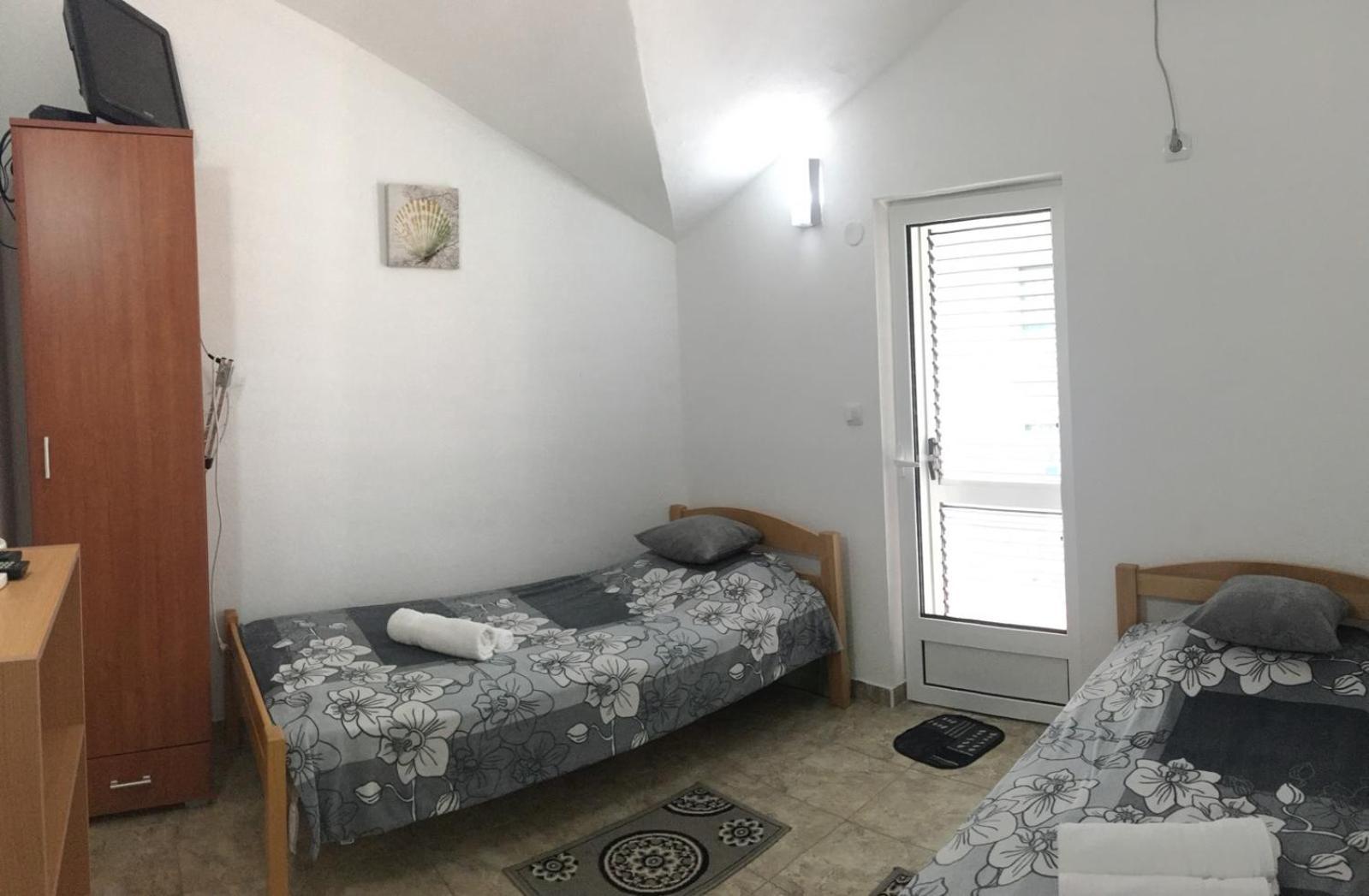 Hotel Zvezda Meljine à Herceg Novi Extérieur photo