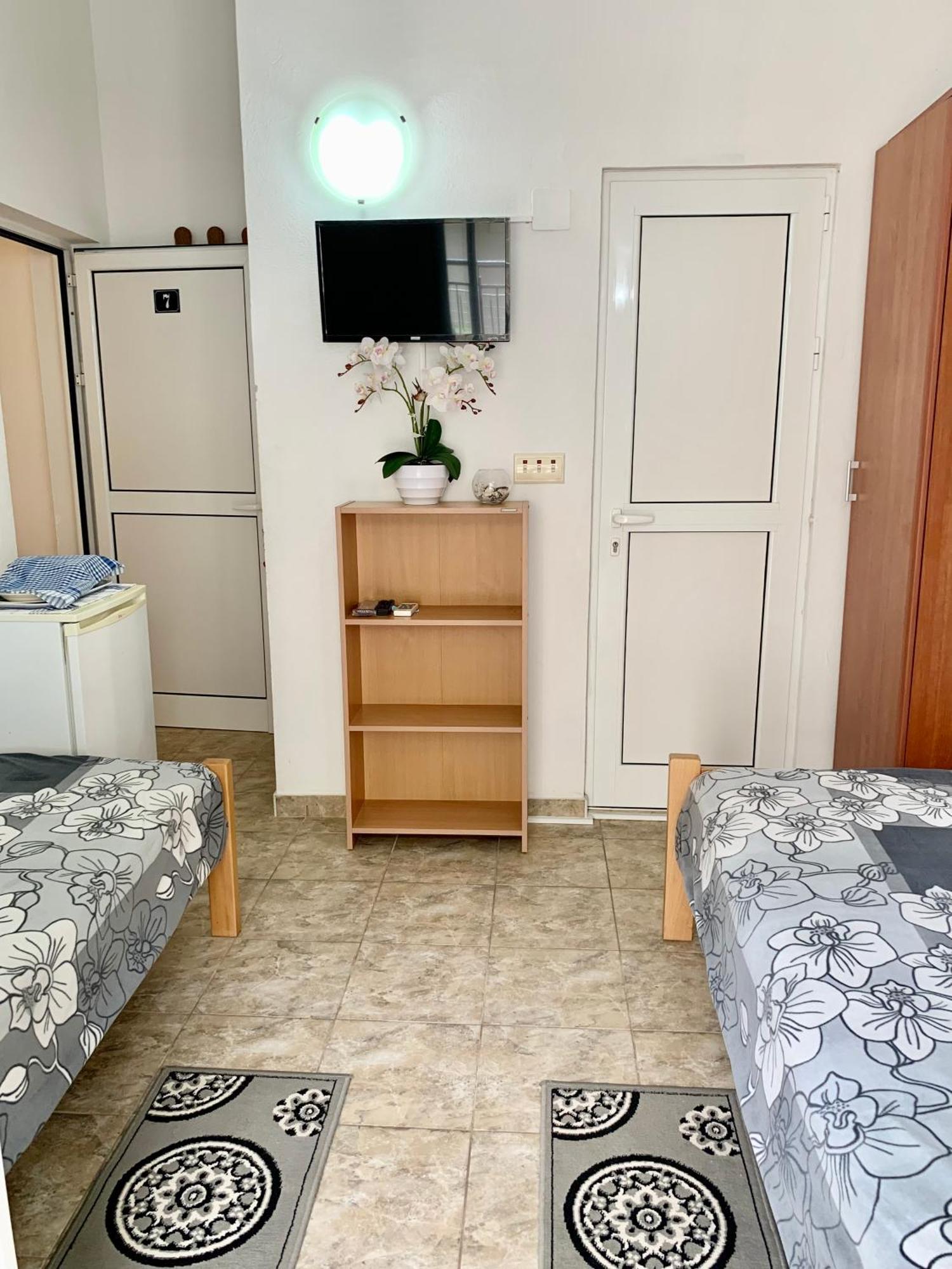 Hotel Zvezda Meljine à Herceg Novi Extérieur photo